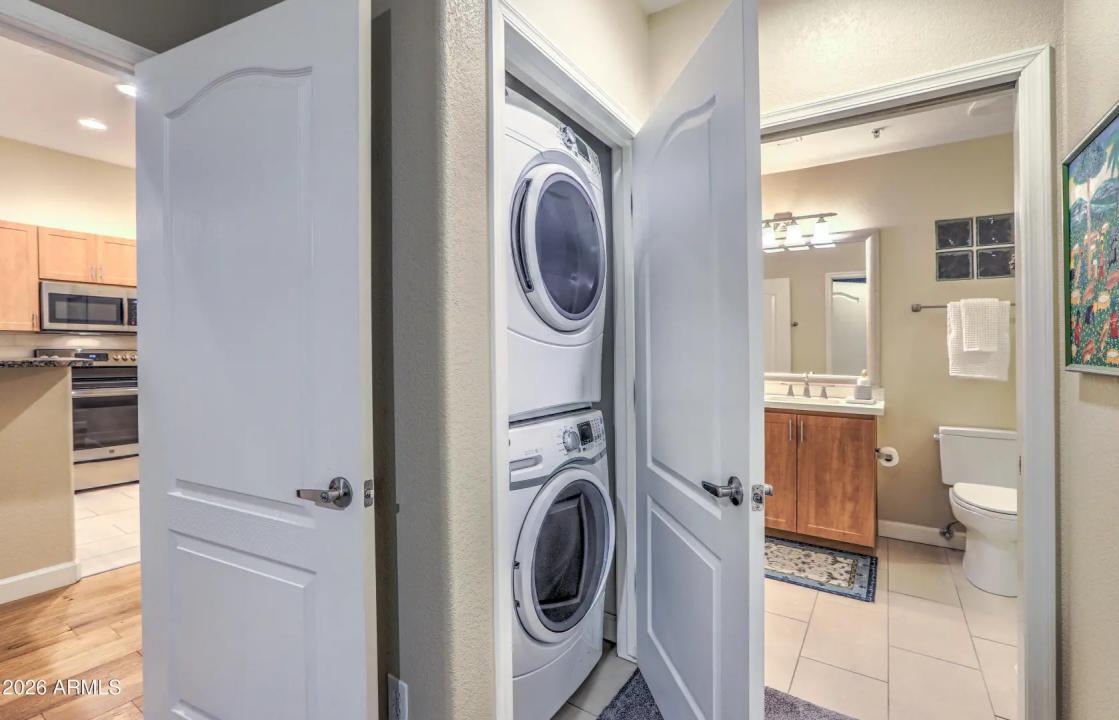 Real Estate Picture 23