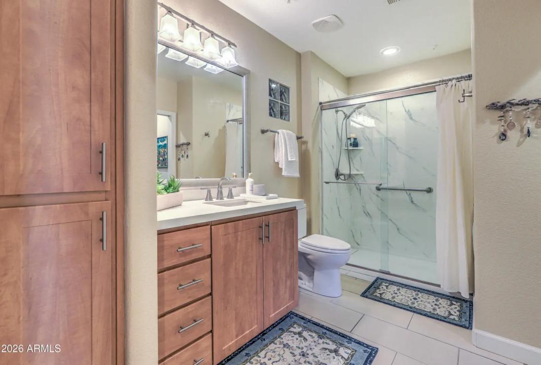 Real Estate Picture 21