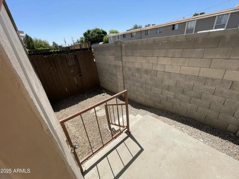 Real Estate Picture 19