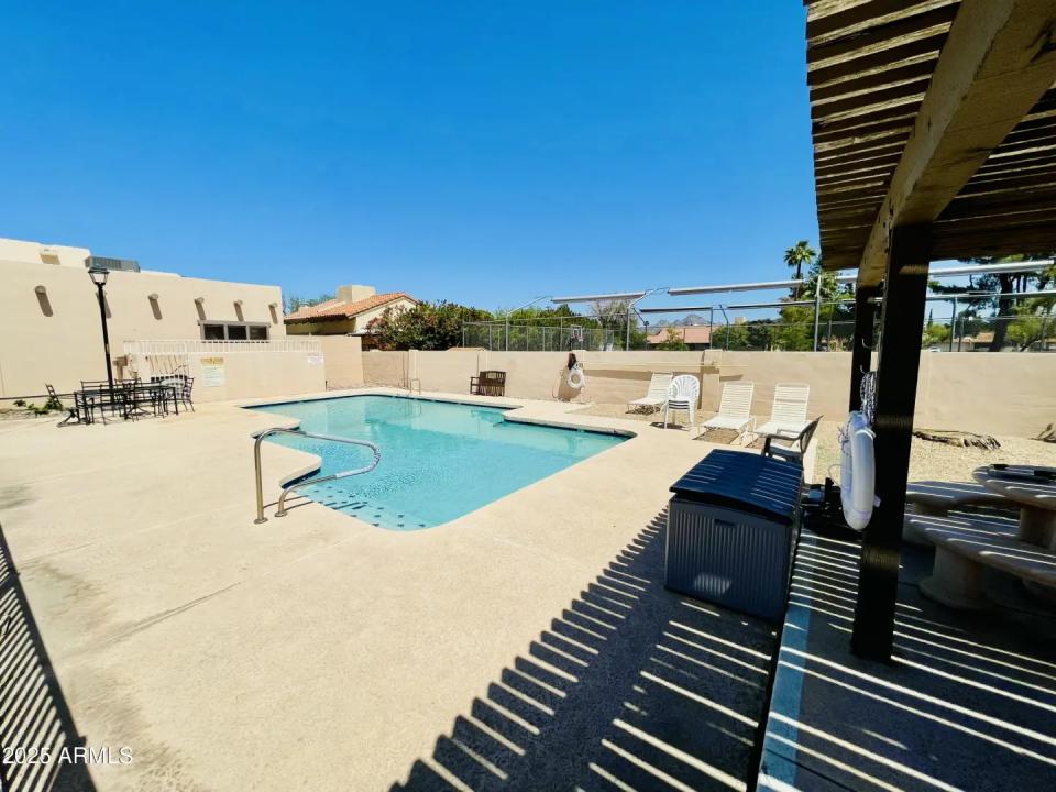 Real Estate Picture 21