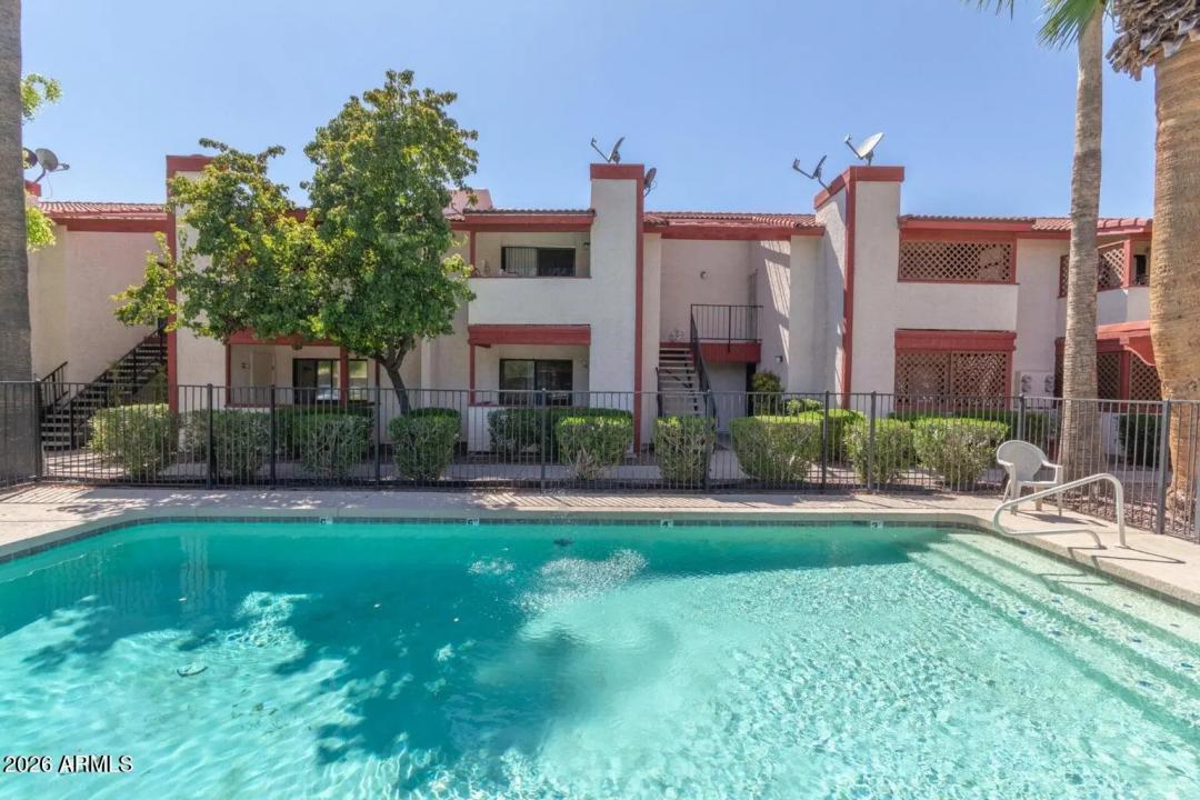 Real Estate Picture 21