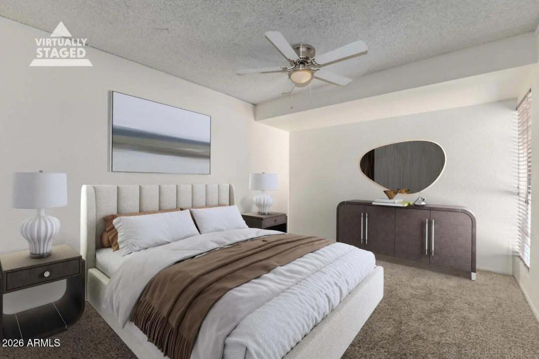 Real Estate Picture 10
