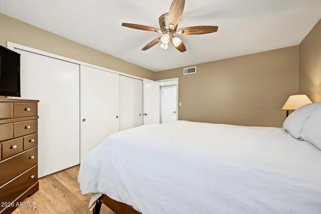 Real Estate Picture 29
