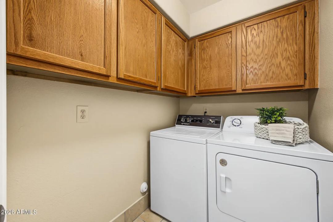 Real Estate Picture 36