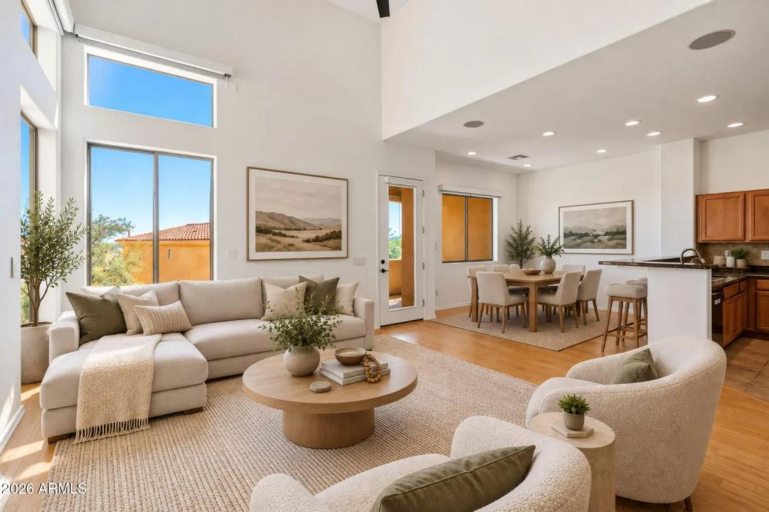 Real Estate Picture 4