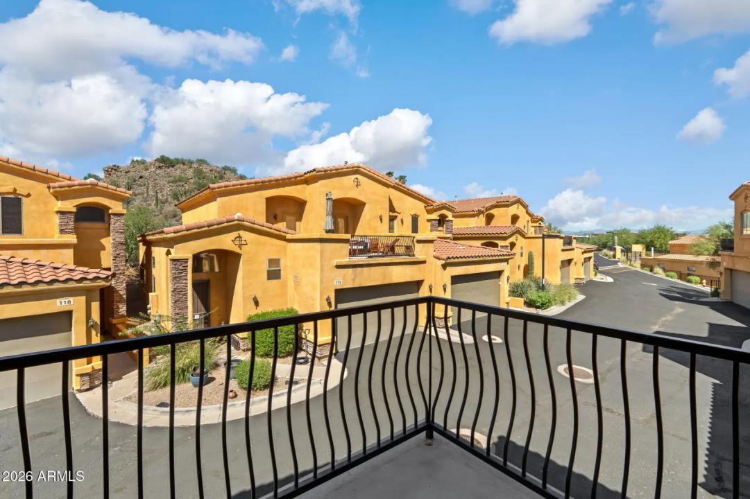 Real Estate Picture 21