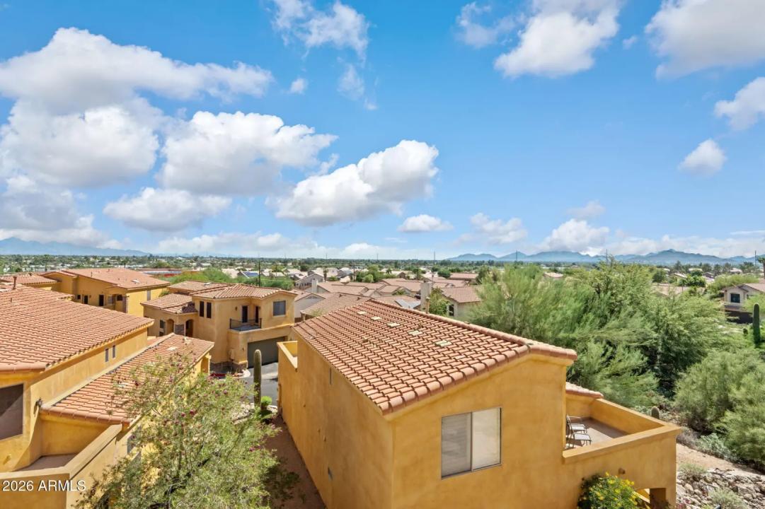 Real Estate Picture 32