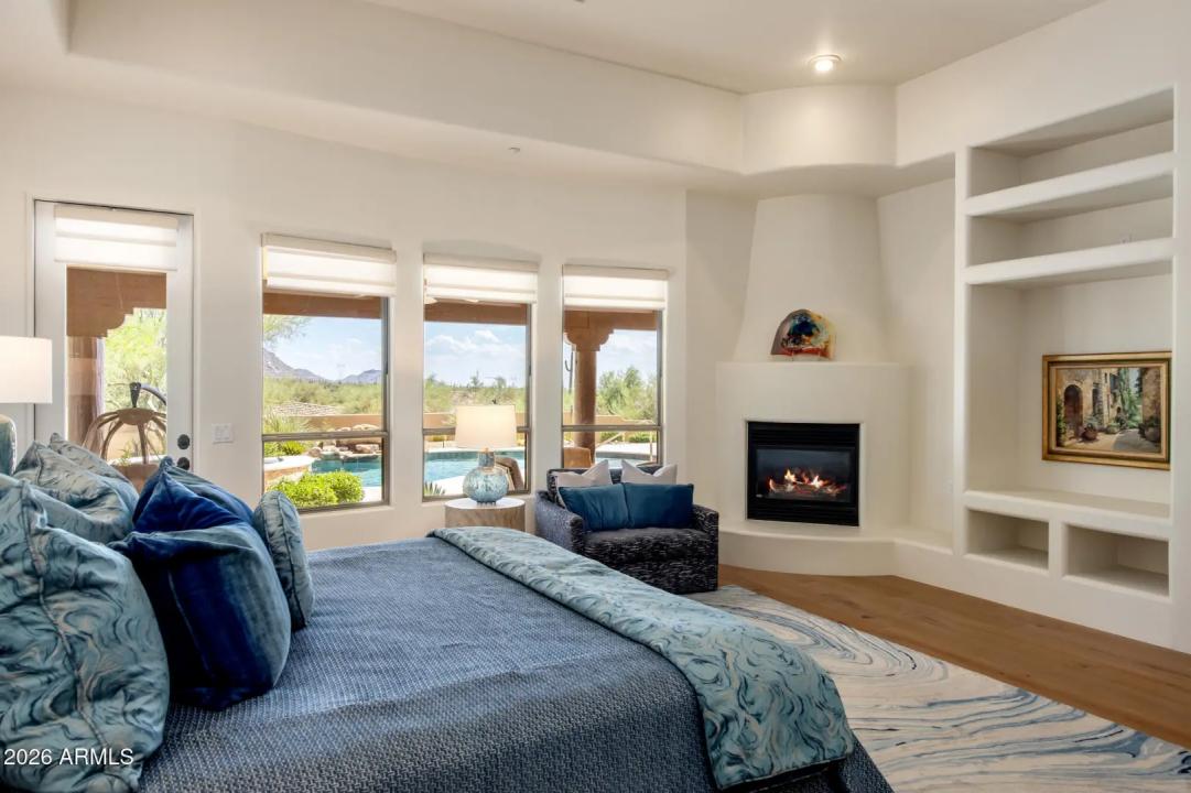 Real Estate Picture 10