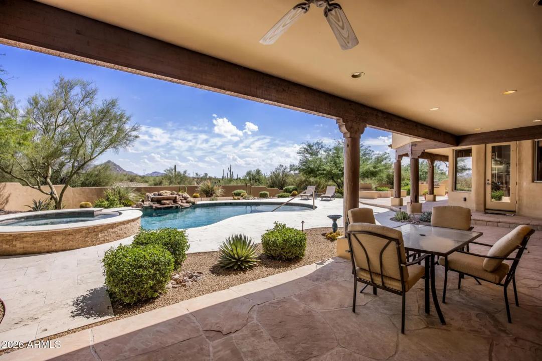 Real Estate Picture 32