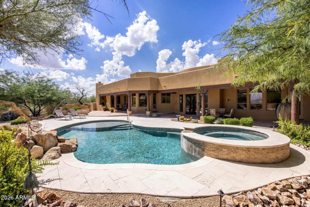 Real Estate Picture 33