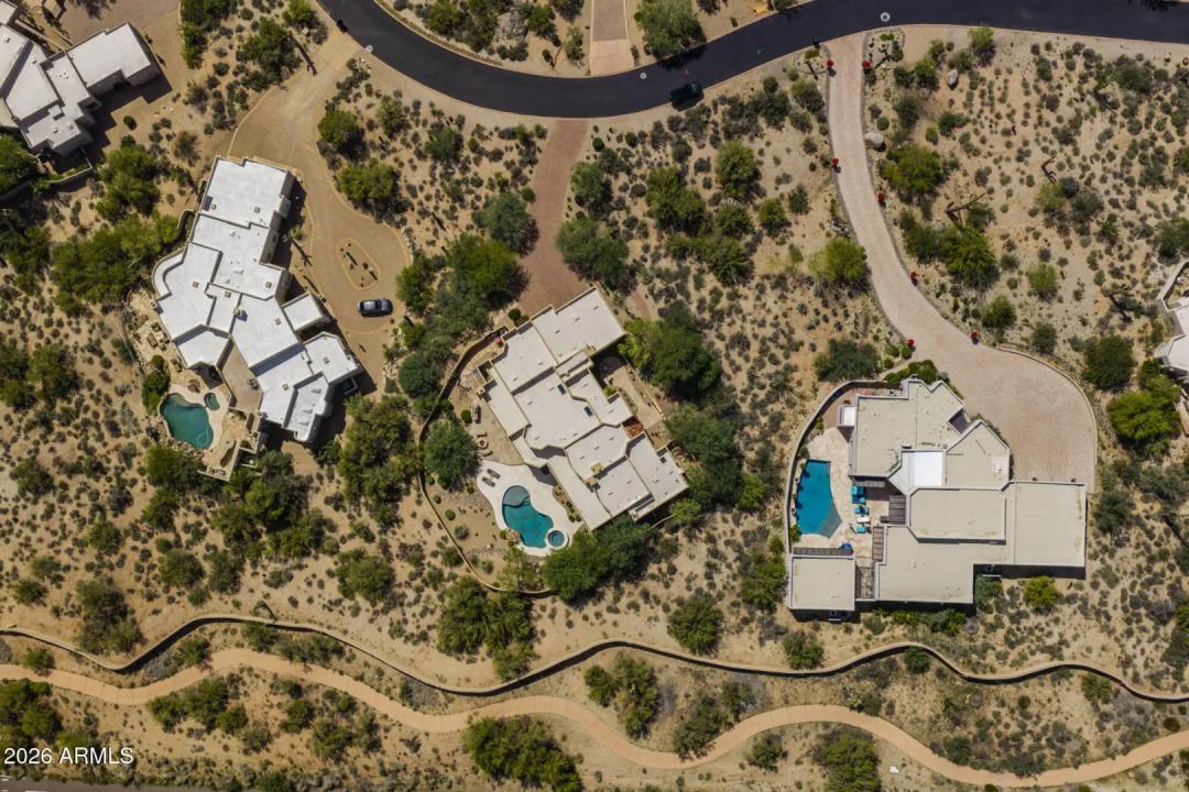 Real Estate Picture 43