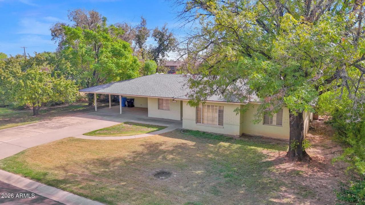Real Estate Picture 6