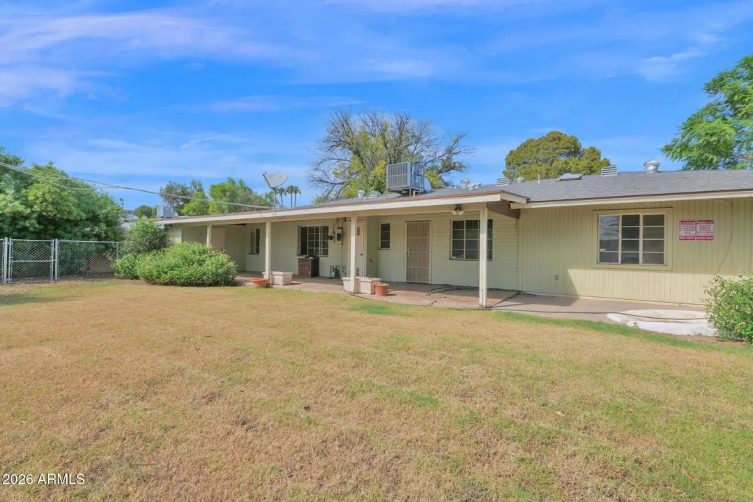Real Estate Picture 17