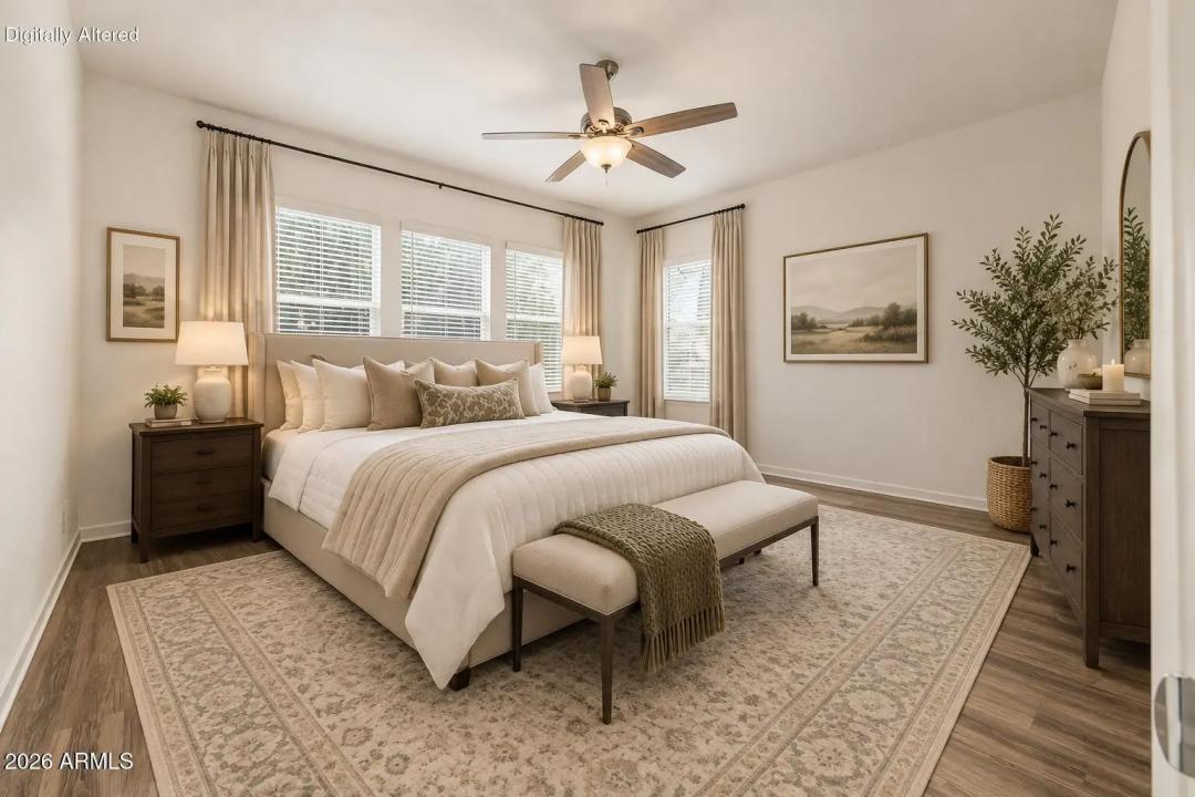 Real Estate Picture 18