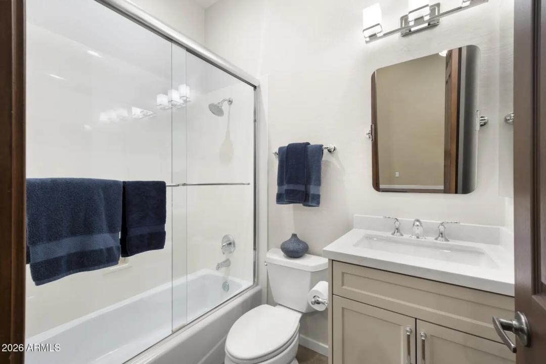 Real Estate Picture 35