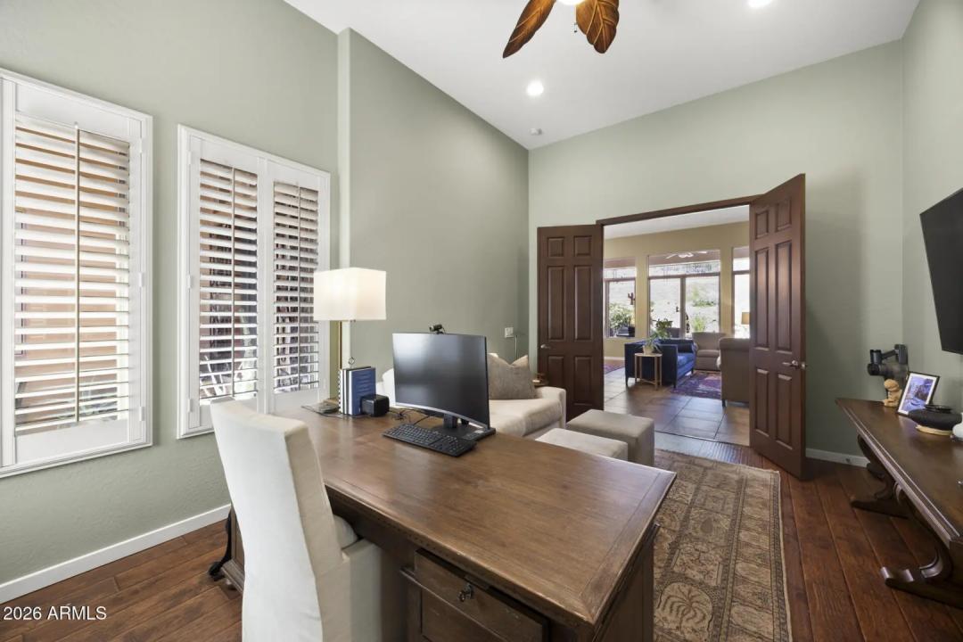Real Estate Picture 25