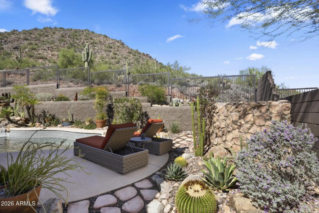 Real Estate Picture 40