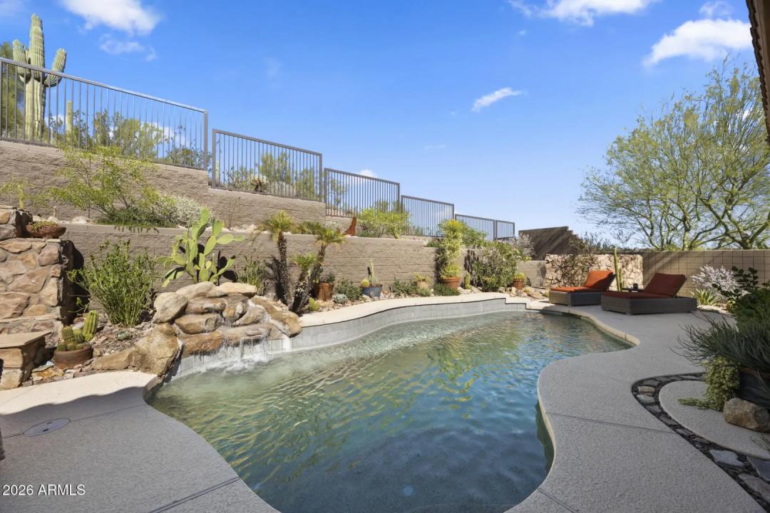 Real Estate Picture 42