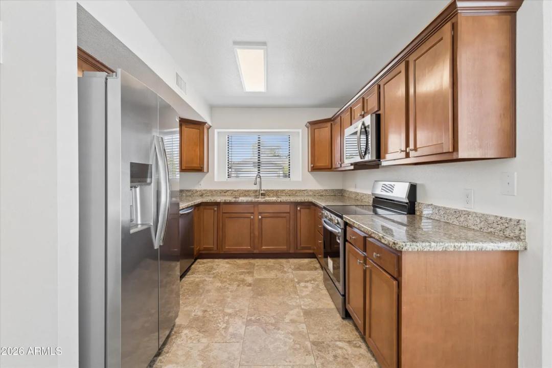 Real Estate Picture 10