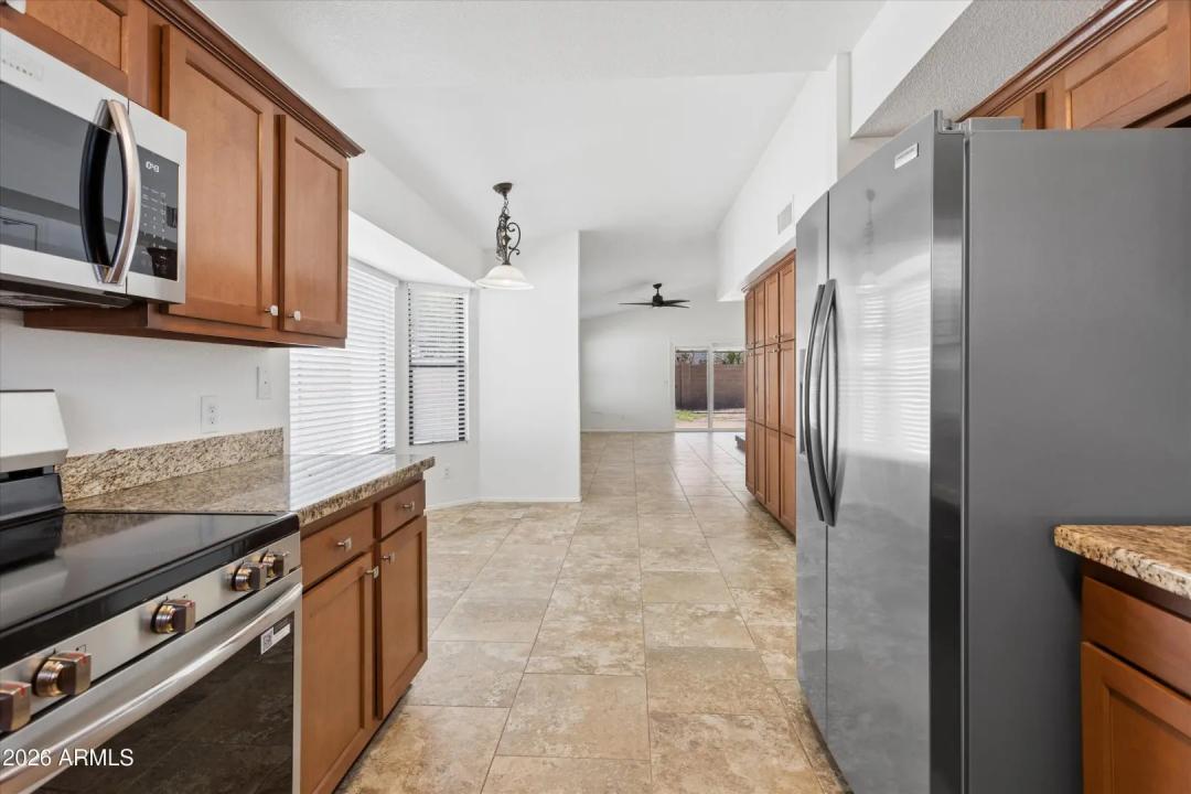 Real Estate Picture 13