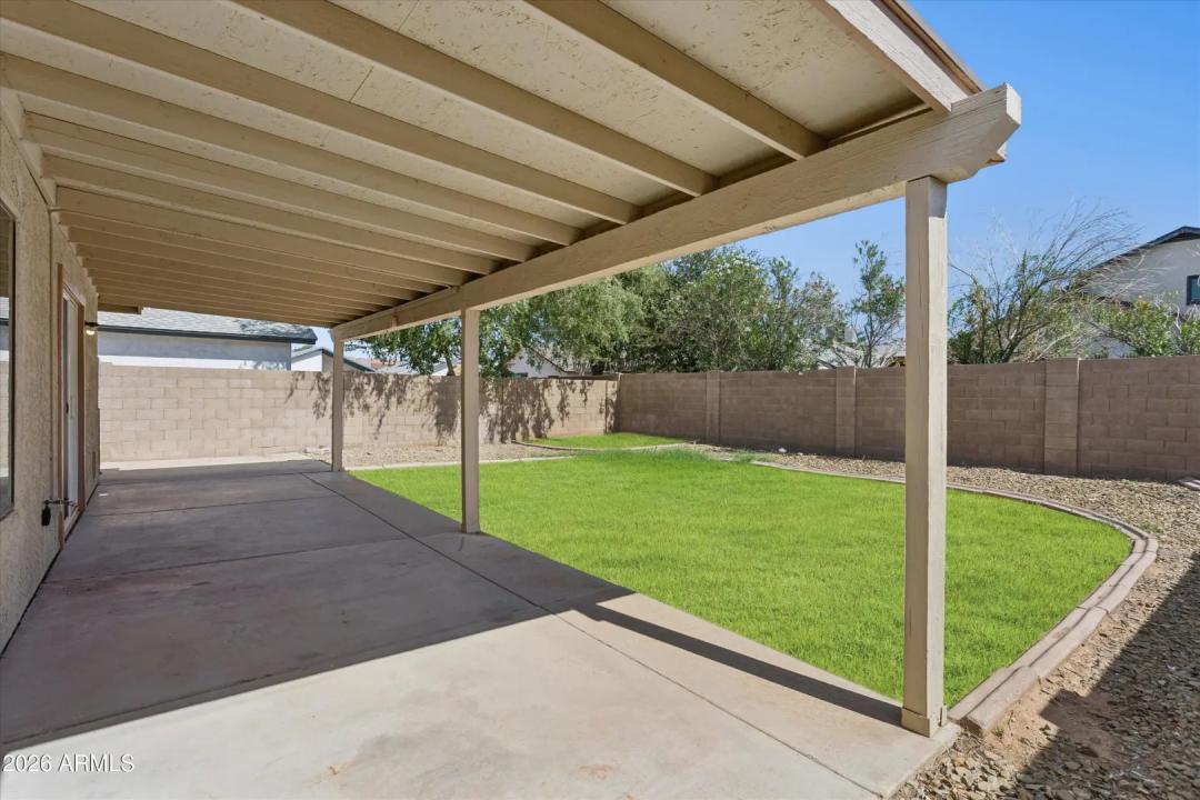 Real Estate Picture 32