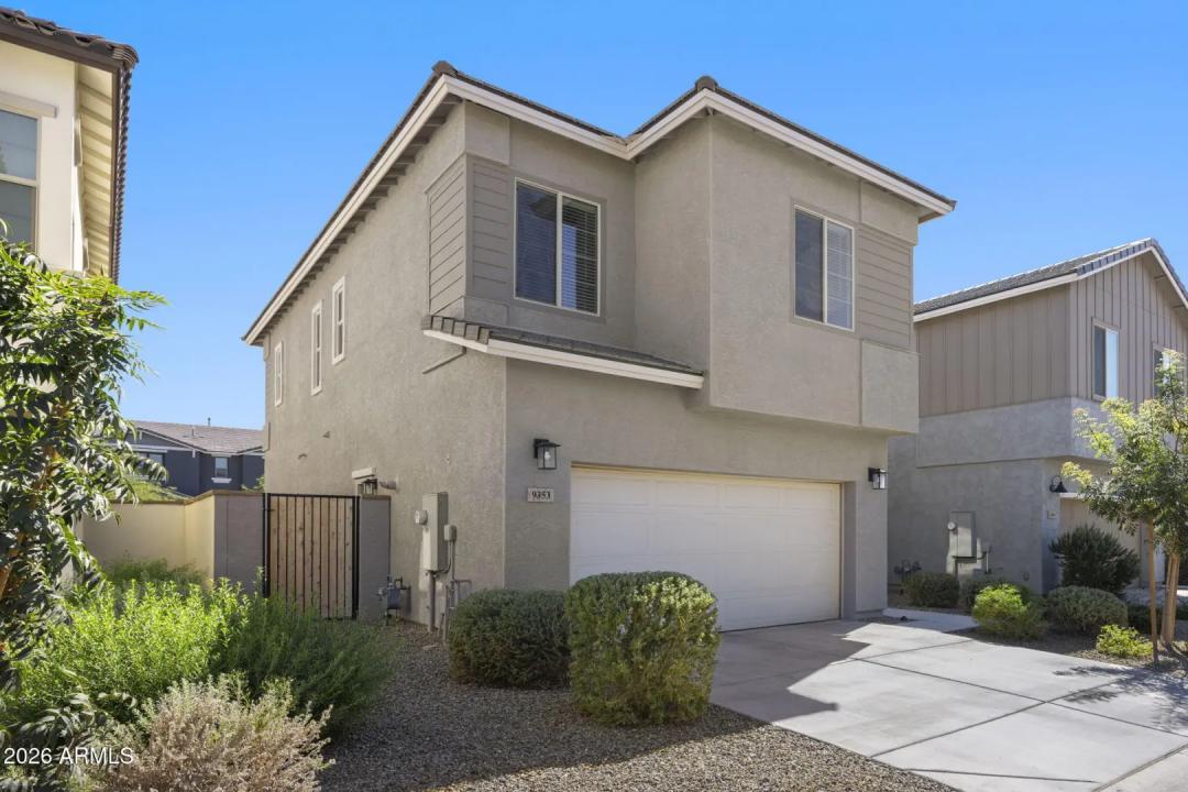 Real Estate Picture 3