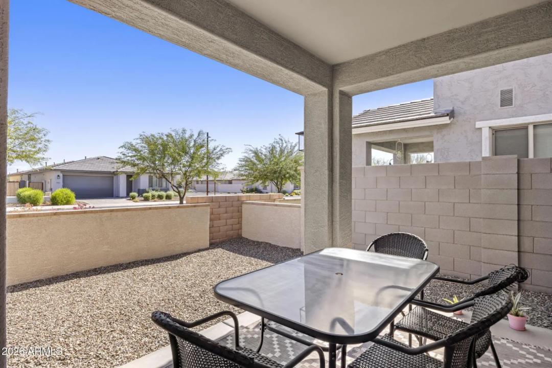 Real Estate Picture 22