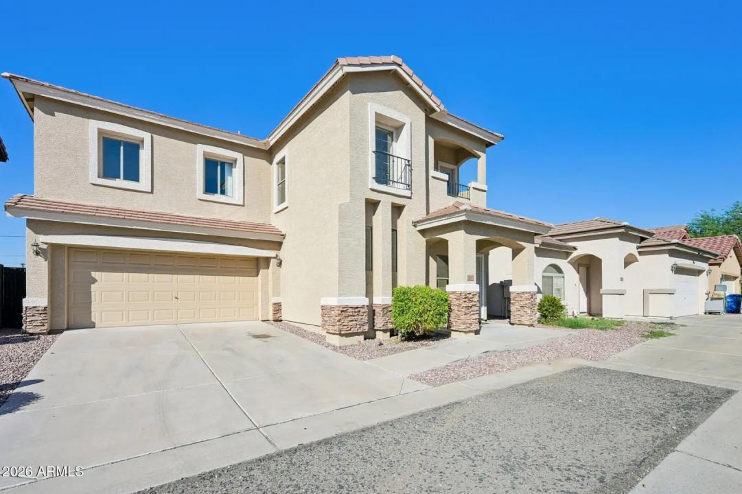 Real Estate Picture 19
