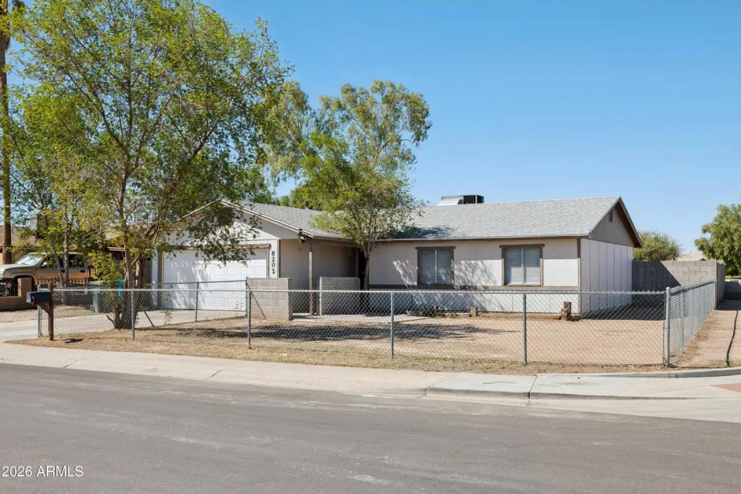 Real Estate Picture 2