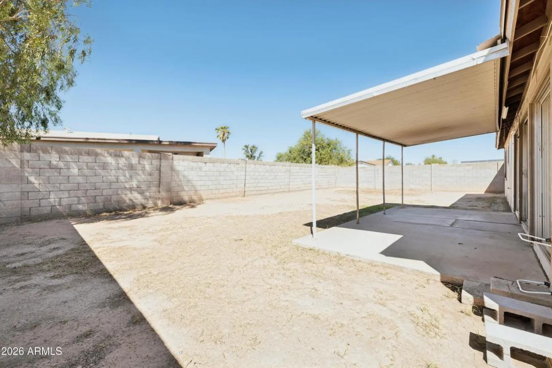 Real Estate Picture 22