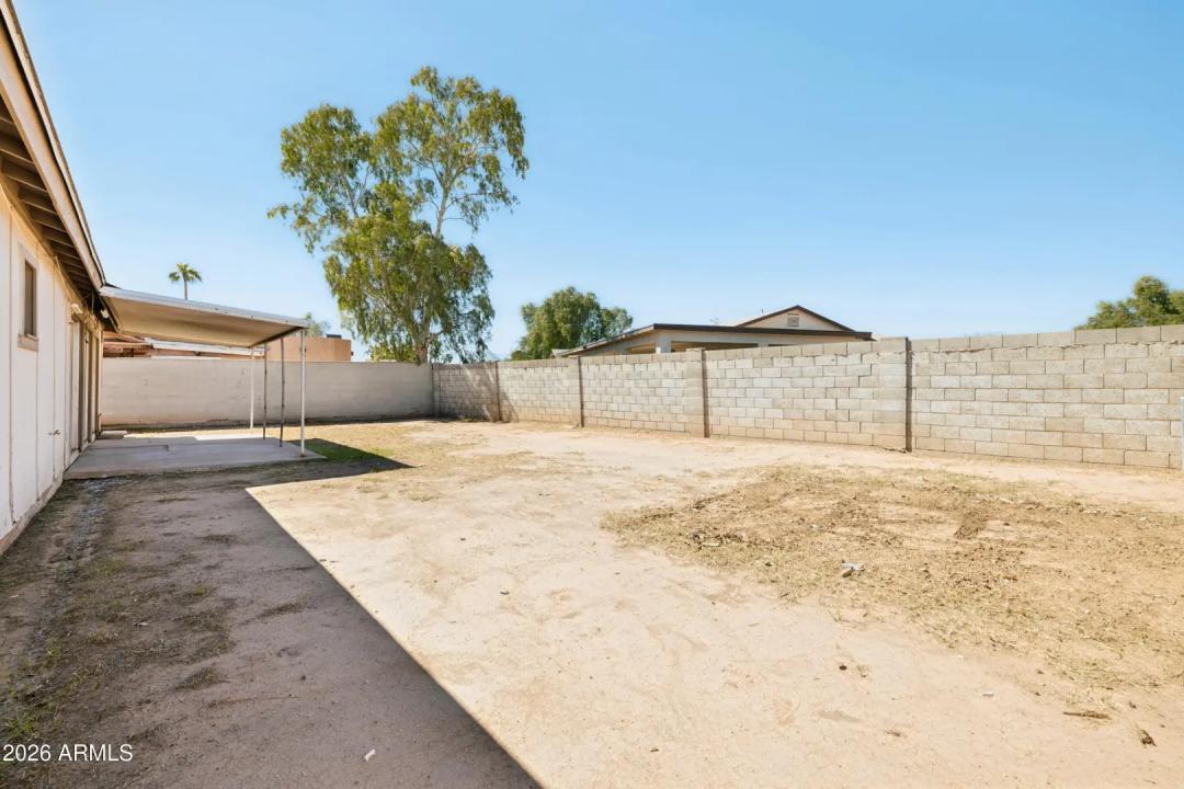 Real Estate Picture 25
