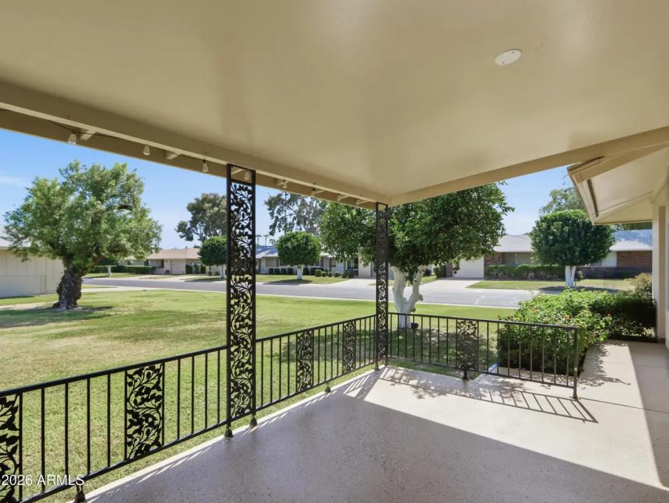 Real Estate Picture 13