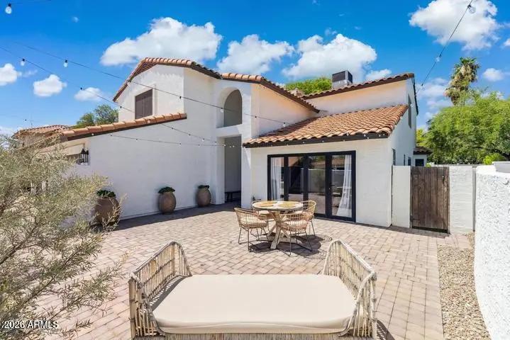 Real Estate Picture 2