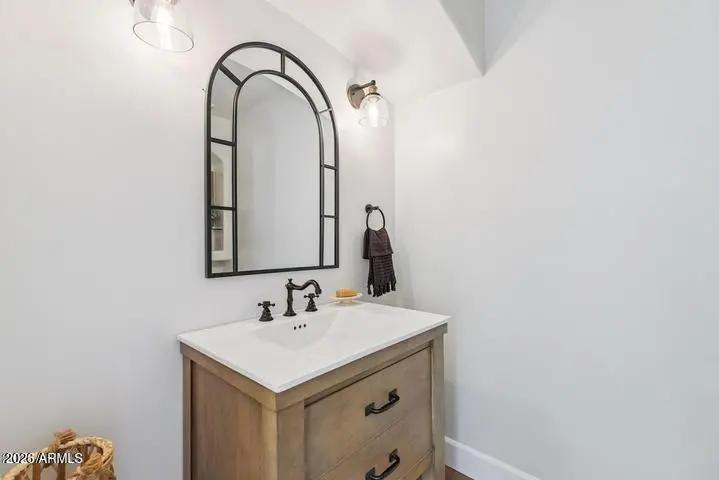 Real Estate Picture 15