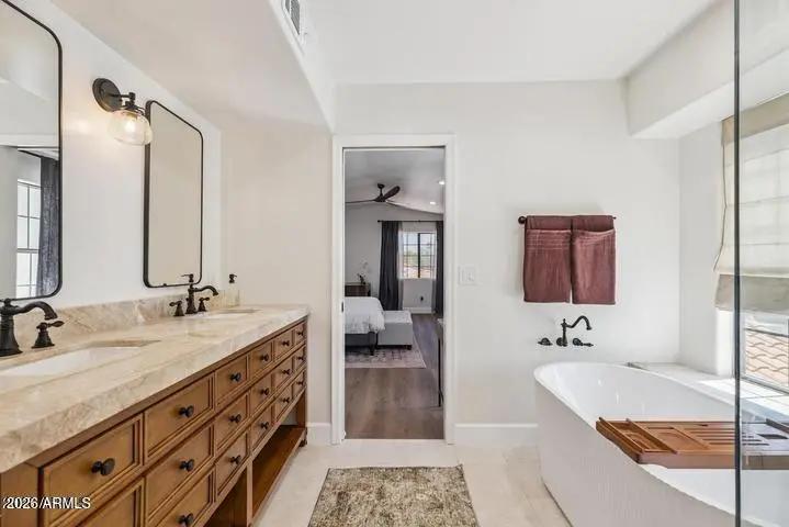 Real Estate Picture 21