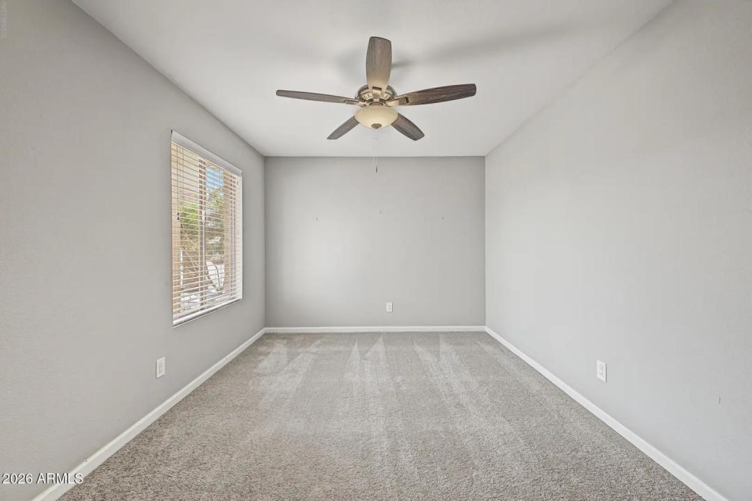 Real Estate Picture 26