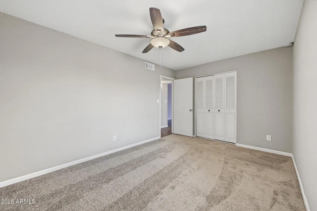 Real Estate Picture 25