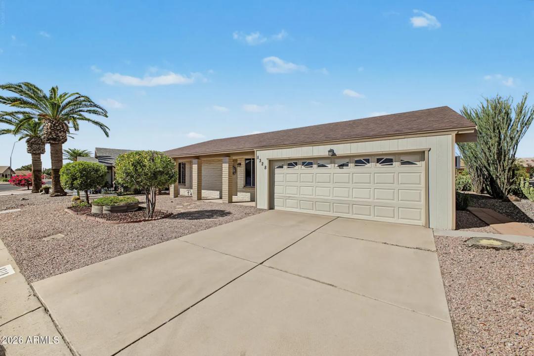 Real Estate Picture 9