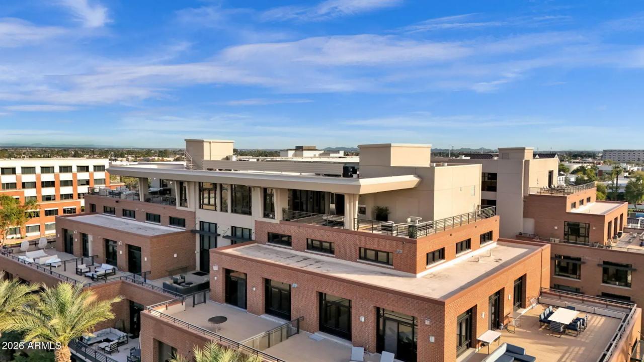 Real Estate Picture 122