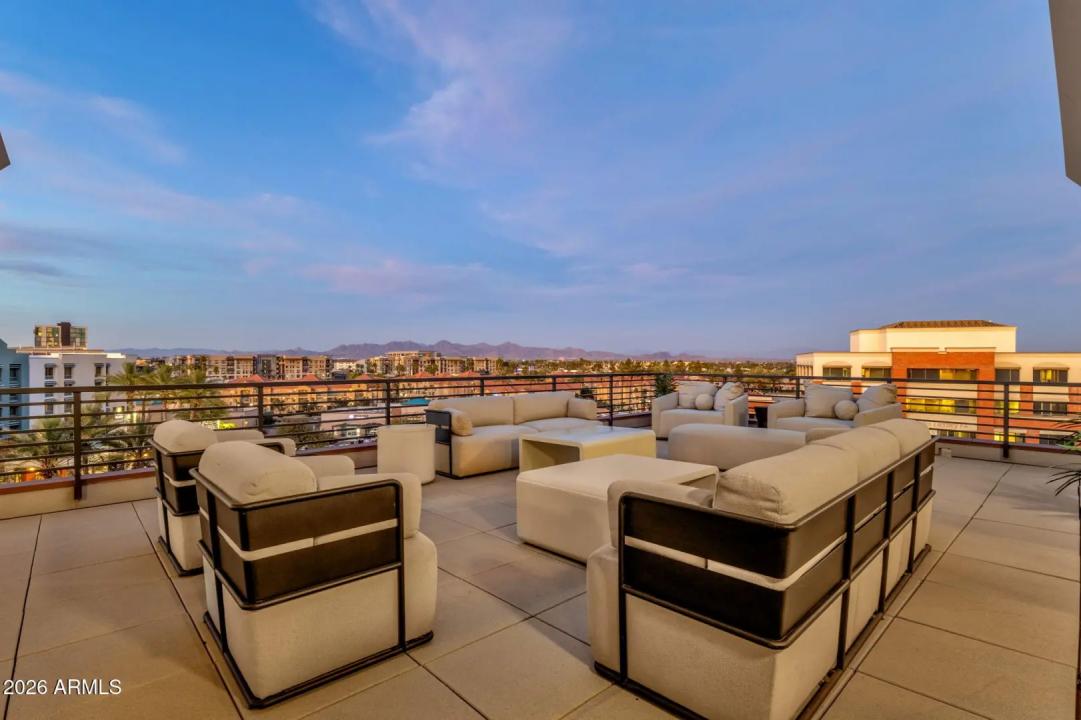 Real Estate Picture 140