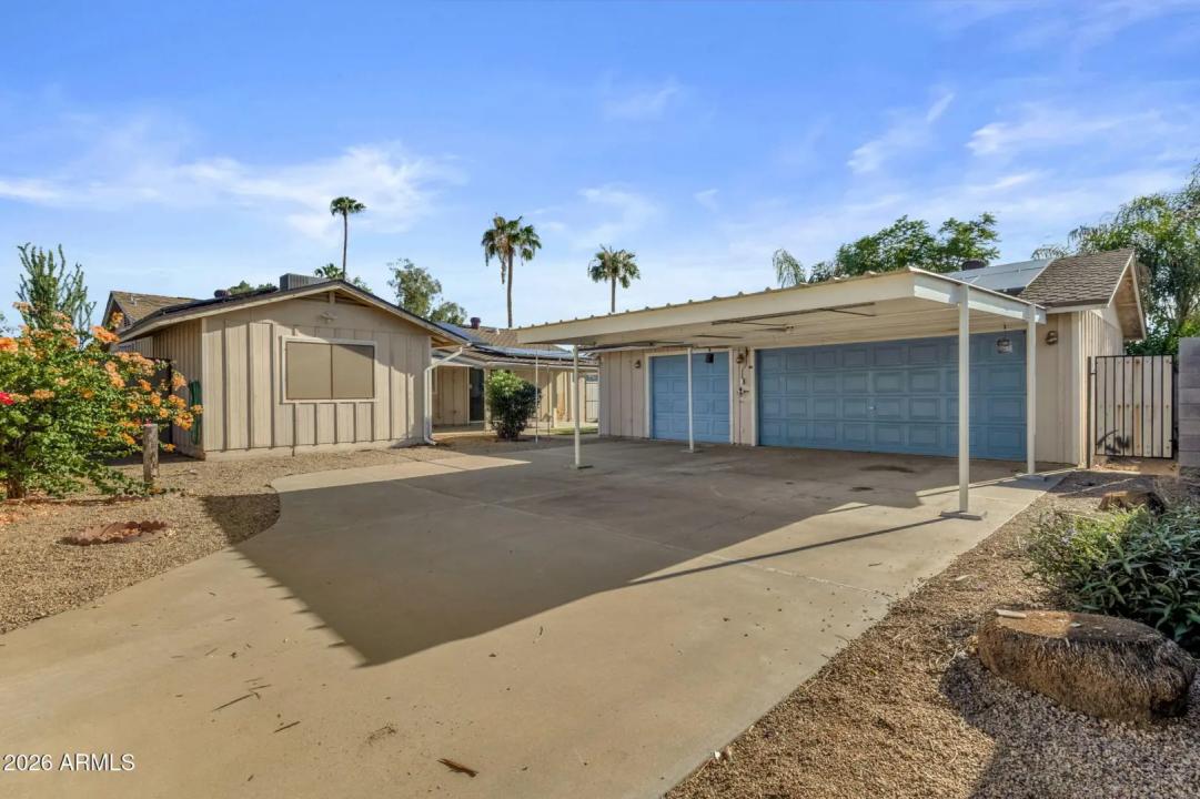 Real Estate Picture 20