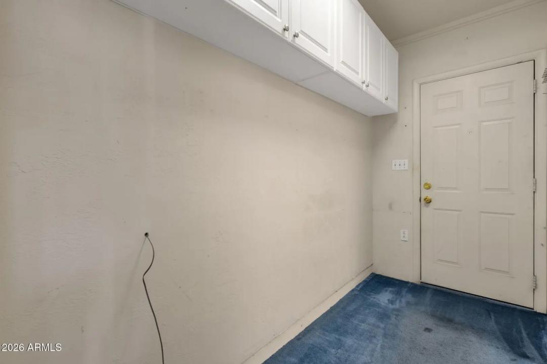 Real Estate Picture 17