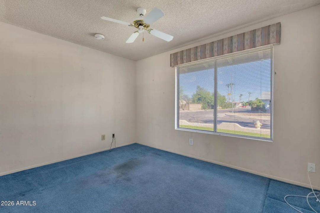 Real Estate Picture 13