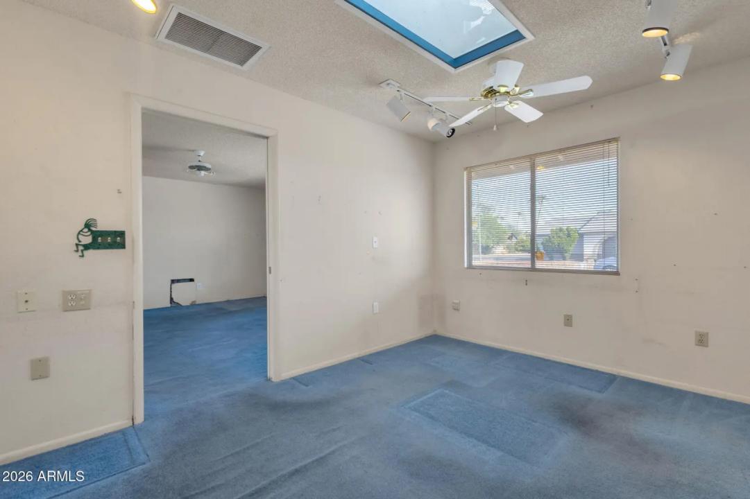 Real Estate Picture 15