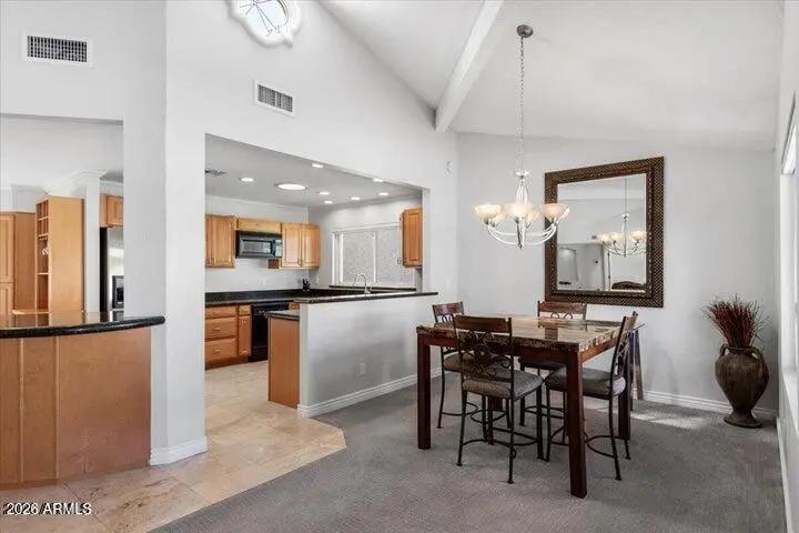 Real Estate Picture 7