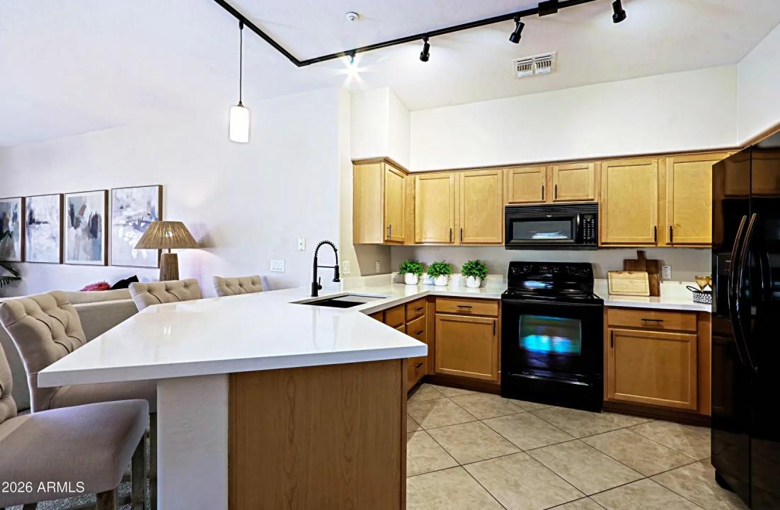 Real Estate Picture 2