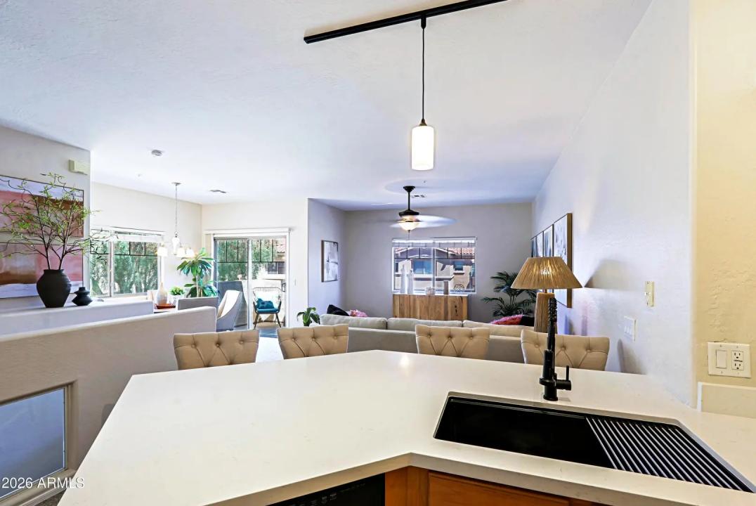 Real Estate Picture 5