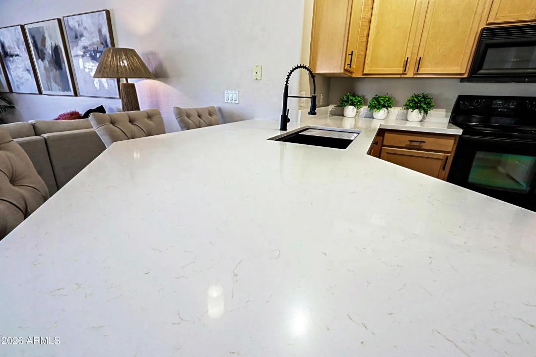 Real Estate Picture 10