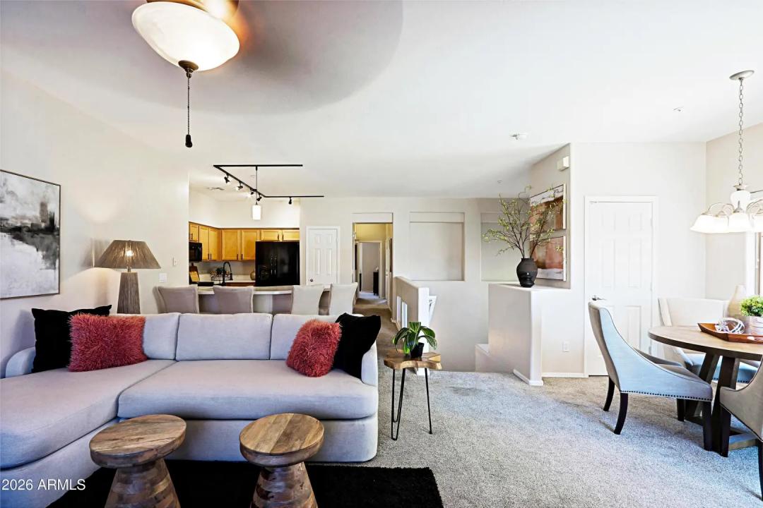 Real Estate Picture 17