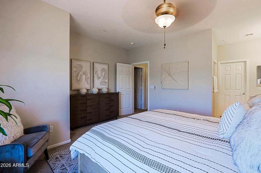 Real Estate Picture 26